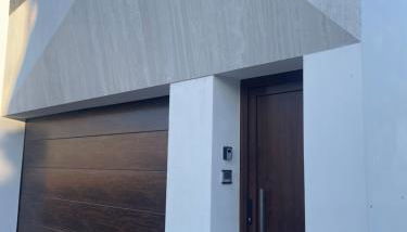 Habari Pleasure - Foto 3