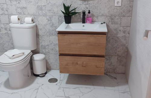 URBAN Estudio elegante con terraza - Photo 13