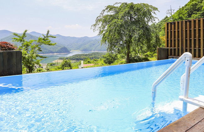 Penatess Pool Villa - Foto 9