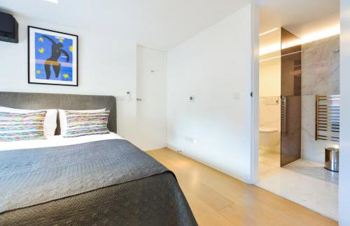 Soho Penthouse by Concept Apartments - Photo 25