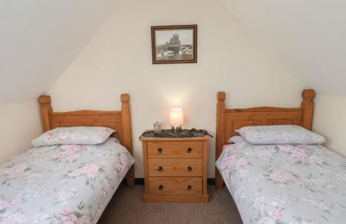 Cow Byre Cottage - Photo 13