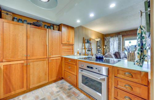 River-View Condo with Boat Slip in Welaka! - Foto 9