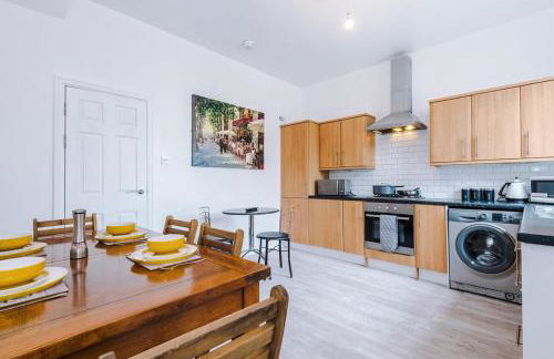 4BDR House By Eason Stays Short Lets Chorley - Foto 13