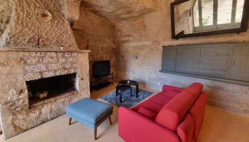 Troglo en bord de Loire, entre vignes et châteaux - Photo 4