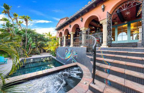 Skyline and Bay Views Spanish Villa Pool and Hot Tub - Foto 3