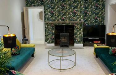 Crossing Cottage Sleeps 6 Parking, Family & Contractors Newark - Photo 9