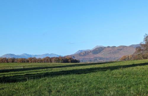 FINN VILLAGE "Raspberry Cottage" Private Garden, 6-seater HOT TUB, Firepit & Pizza Stove - Foto 37