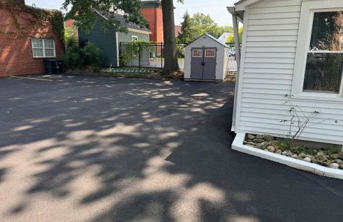 Downtown Willoughby historical district Gem 4 - Photo 18