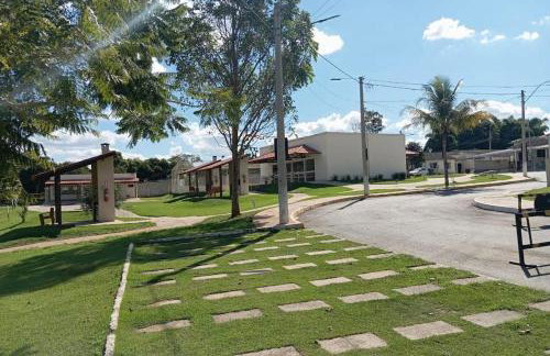 Casa 2 qts em condomínio, 15 min do Moto GP - Foto 14