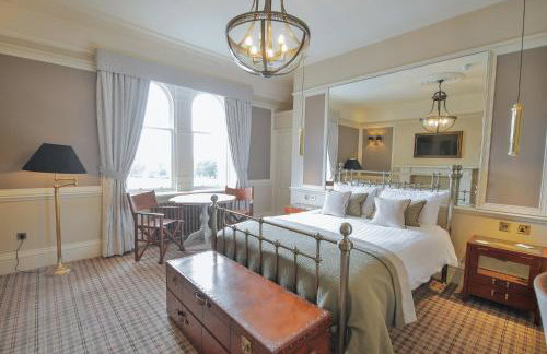 Cornhill Castle - Photo 29