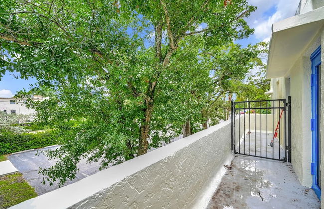 Escape to This Gorgeous new Wilton Manors Villa - Photo 16
