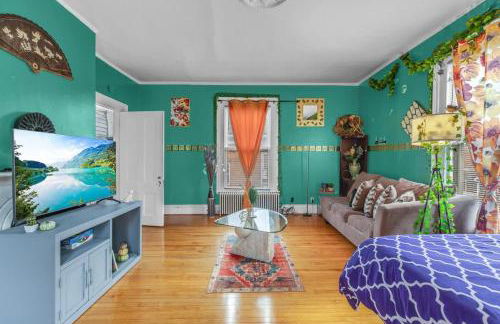 Enchanting 3BR Near Downtown Hartford Cozy & Modern with Parking - Foto 7