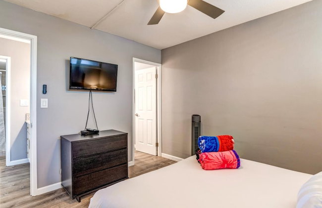 NEW KBM Resorts - FREE CAR - Garden View - Hale Ona Loa - Charming 1 Bedroom at Oceanside Resort HOL-102 - Foto 35