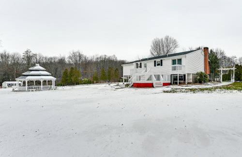 Spacious Yard with Gazebo Charming Windsor Retreat - Foto 28