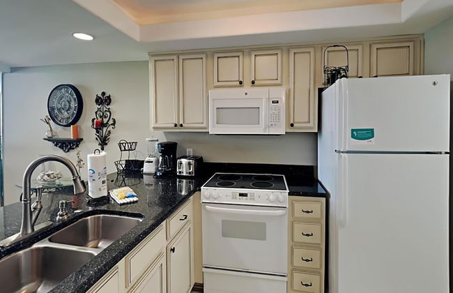 Edgewater Tower 2-704 - Foto 9