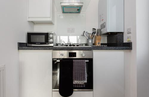 Inglewood Retreat - Photo 10