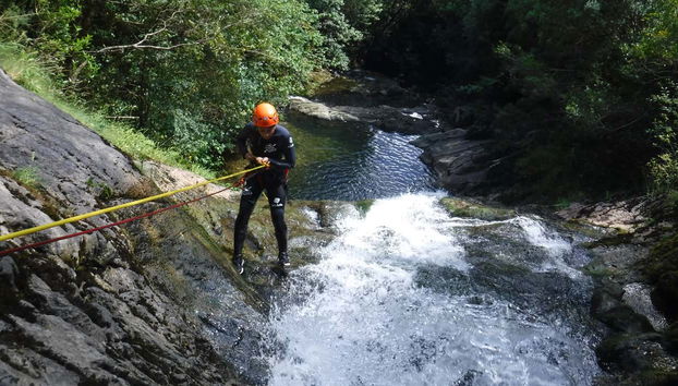 Barranquismo en La Hermida - Photo 3