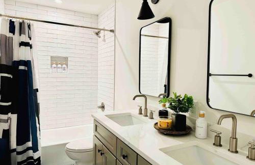 Disc Golf Getaway - Hot Tub, Soaking Tub, Games - Near Uptown - Foto 15