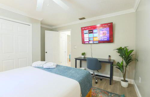 Pool Table, Minigolf, Games at Pondside FunHouse - Foto 35