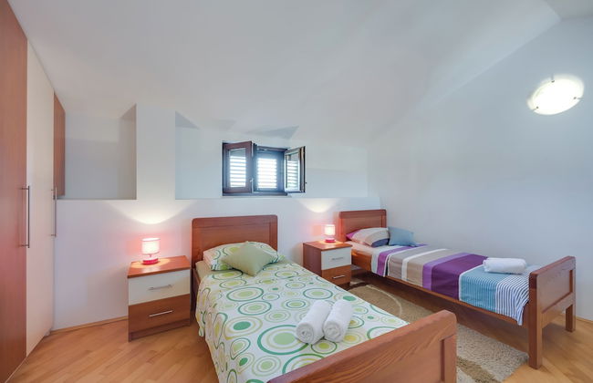 Holiday Home Ema - Foto 3