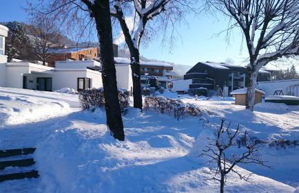 Bungalow mit Terrasse im alpinen Stil - Foto 24