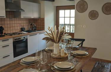 La Maison des Potiers avec Terrasse et Parking - Foto 3