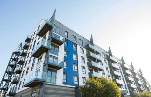 1BR River Retreat - Sleeps 4 - Parking - Foto 11