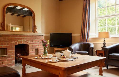 Finest Retreats - The Farmhouse - Photo 5