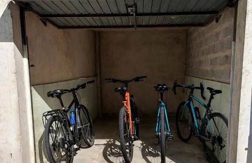 Confortable Spacieux Grand Rue - Garage - Foto 12