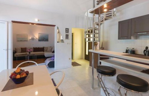 Three-Bedroom Holiday Home In Opuzen - Foto 16