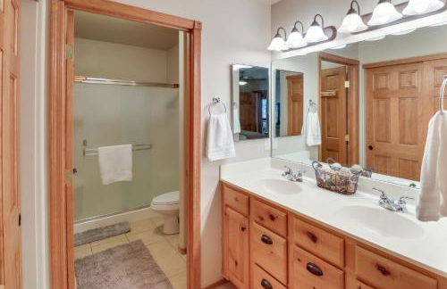 3 Mi to Fool Hollow Lake Cozy Cabin with Fire Pit - Foto 13