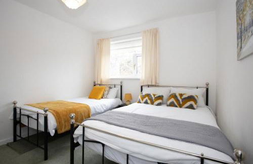 Hurley House - Photo 4