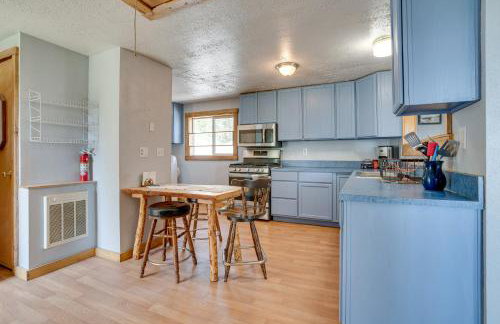 Secluded Washington Cabin Near Hikes and Lakes! - Foto 3