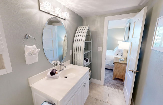 Dolphin Point 105b 2 Bedroom Condo by RedAwning - Foto 18