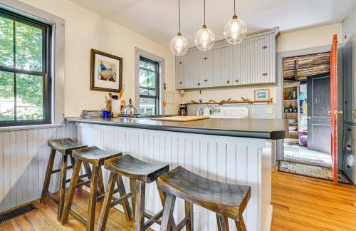 Charming Cottage with Patio, Walk to Boothbay Harbor - Foto 2