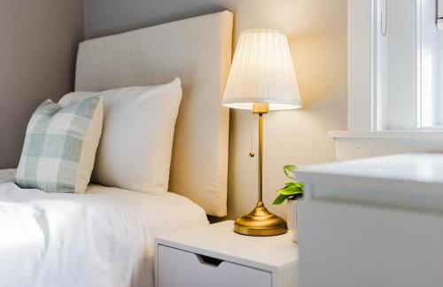 Welcoming Home in Hurlford, Kilmarnock - Bonnie Lodgings - Foto 12