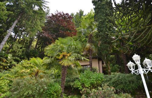 Villa Rina Deluxe and Cottage - Photo 18