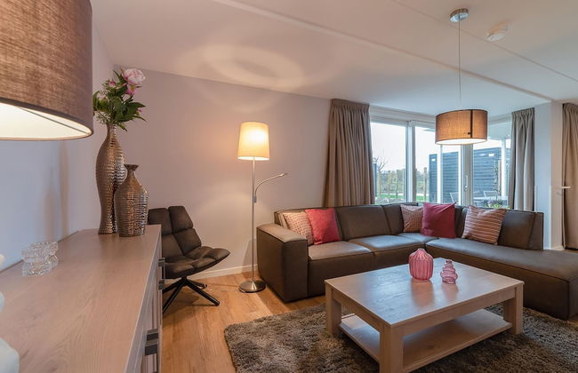 Design Apartment in Zeeland With its own Wellness - Photo 43