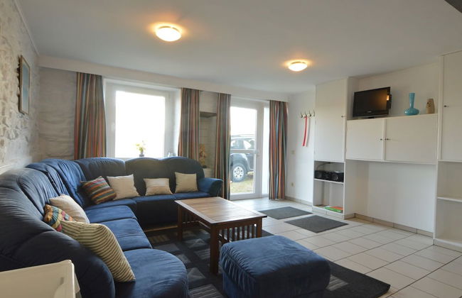 Group House With 3 Apartment for Family - Foto 19