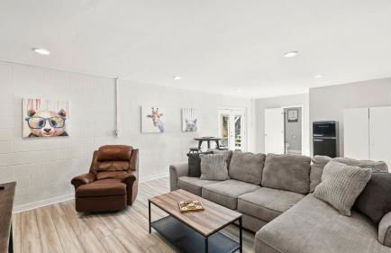 Sun Up, Sun Down by Avantstay Pool w/ Waterfall - Foto 8