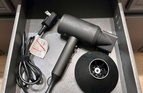 Midland Luxe, Pool, Fire Pit, Workspace, Pool Table - Foto 8