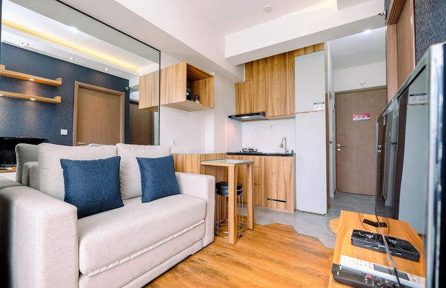 Best Homey and Comfort 2BR at Podomoro Golf View Apartment - Photo 17