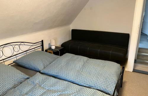 Gemütliches Ferienhaus 70qm mit Garten Sitzecke Grill 5 Minuten zum See - Foto 15