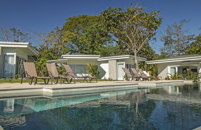 Adeluna Luxury Ocean View Villas - Foto 77