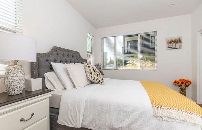 Private Bedroom With Bathroom Central Location - Foto 13