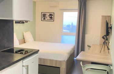 All Suites Appart Hôtel | Palaiseau - Massy TGV - Foto 128