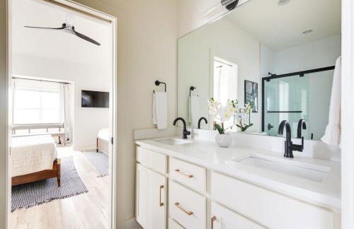 The Ashland House - Stylish Design, Backyard Oasis - Foto 55