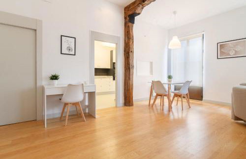 Muy Luminoso a 5 min del centro de Bilbao - Foto 18