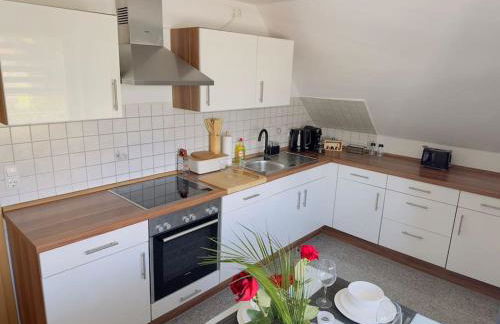 FeWo für 6 Personen WLAN Balkon Parken Stilvoll - Foto 15