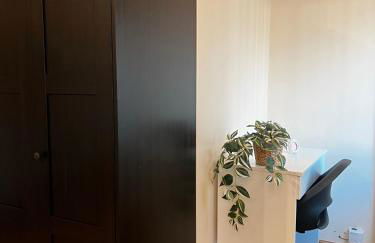 Laxey place maisonette East Belfast -private parking, transport links - Foto 9